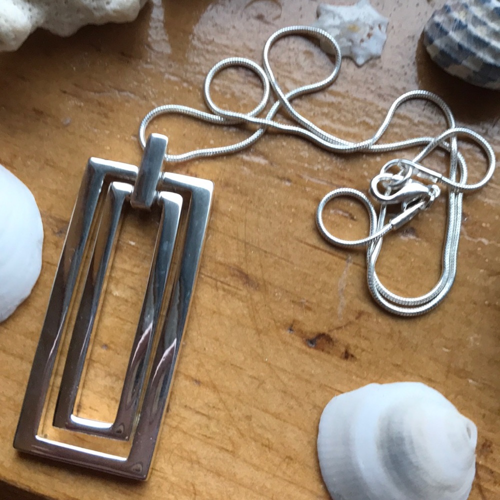 Rectangle Necklace - Picture 4 of 5